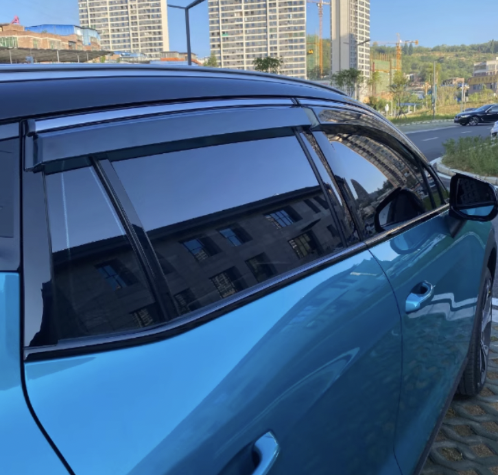 Xevaban.com ở 214 Giải Phóng là đơn vị chuyên cung cấp phụ kiện oto, đồ chơi oto, phụ kiện lynkco 06, đồ chơi lynkco 06, xevaban, 214 giải phóng, vè che mưa lynkco 06, vè chắn mưa lynkco 06, lưỡi che mưa lynkco 06.